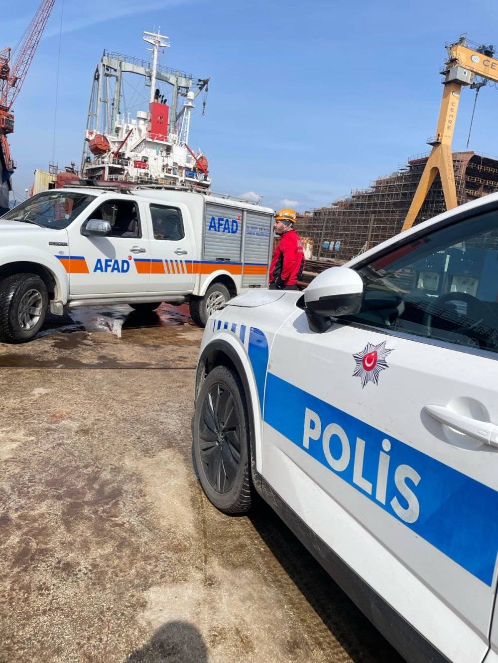 Vinç sepetinden düşen usta öldü