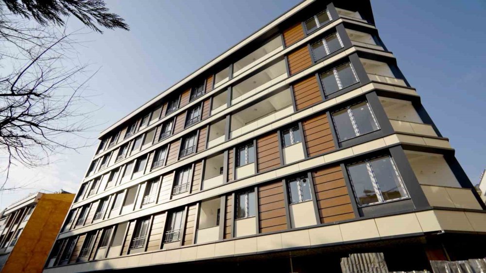 Bakan Kurum’dan "yarısı bizden" paylaşımı