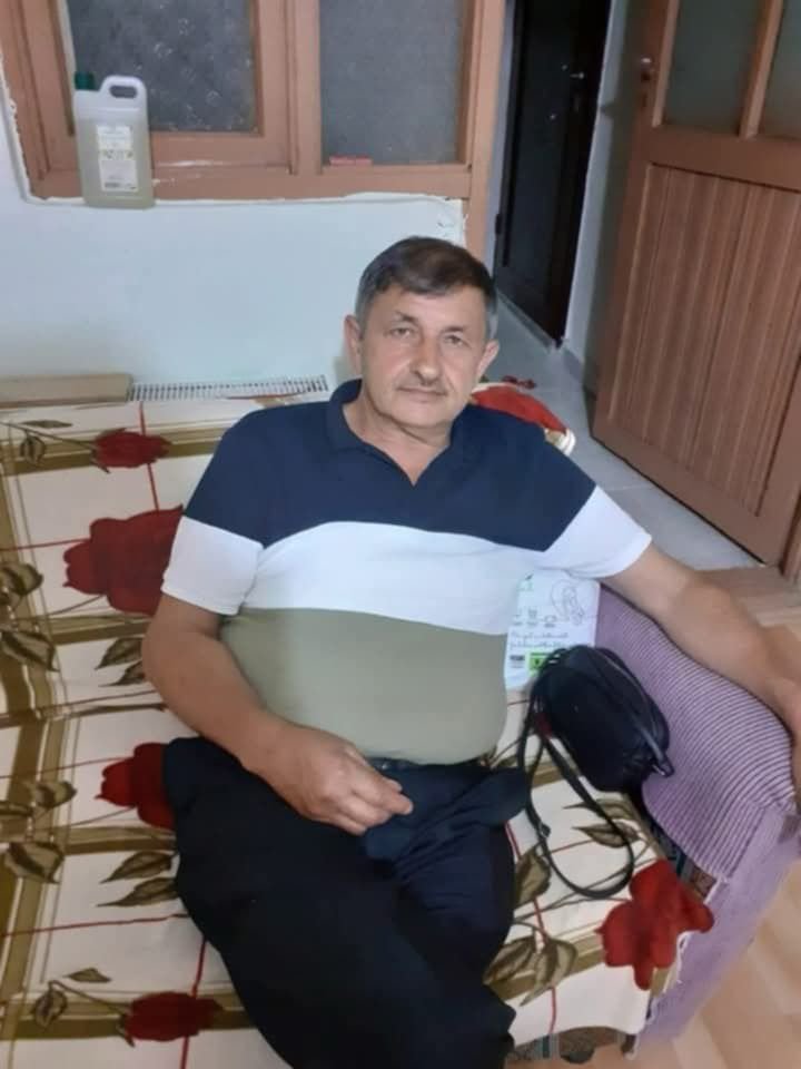 Mezarlığa devrilen traktörün sürücüsü öldü