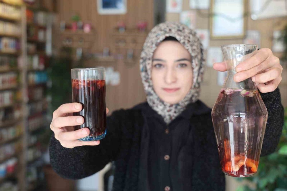 7'den 70'e herkes tüketebilir... Osmanlı’dan günümüze uzanan 8 karışımlı şerbet!