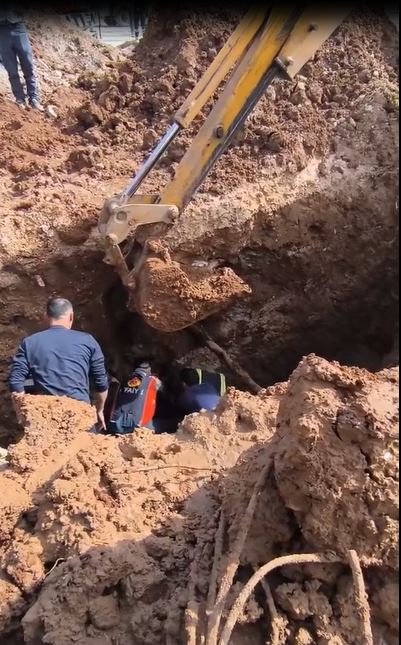 İzinsiz kanalizasyon kazısında toprak kaydı; 1 ölü