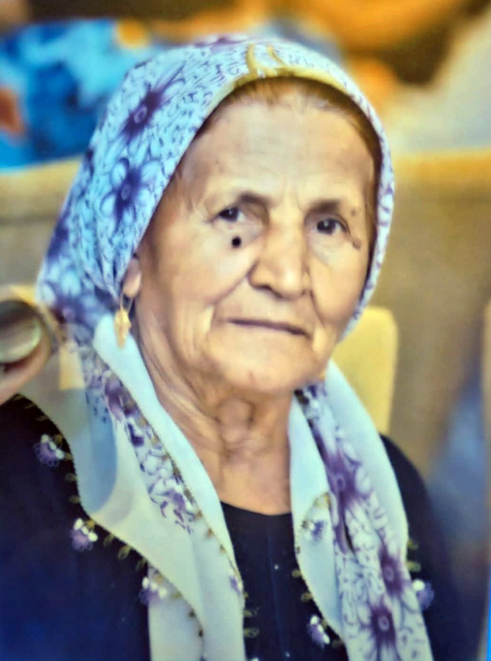 Apartmana eşya götürüyordu.... Asansör boşluğuna düşüp öldü