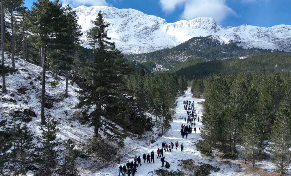Konya'da doktorlar karda 7 kilometre yürüdü! Sebebi ise...