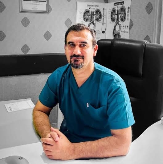 Yamaç paraşütü yapan doktor, düşüp öldü