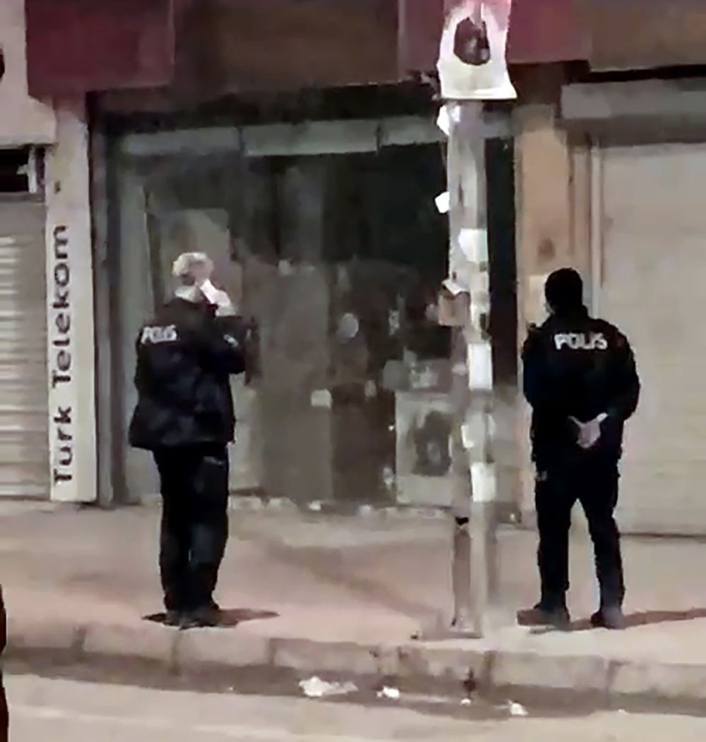 Beyaz eşya dükkanına silahlı saldırı