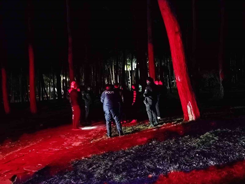 Randevulaşarak kavgaya giden genç bıçaklı saldırı sonucu hayatını kaybetti