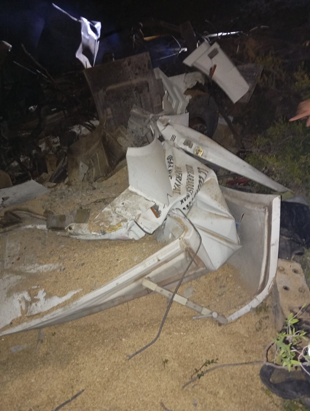 Kaçış rampasına giren TIR, şarampole yuvarlandı: 2 ölü