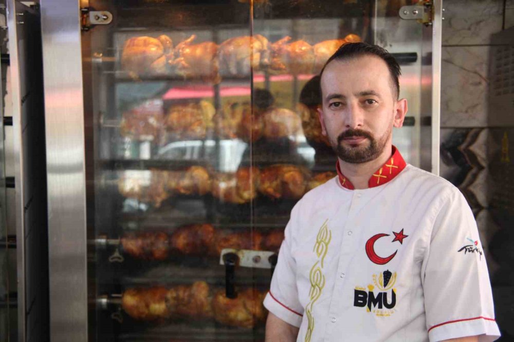 Konya'da askıda ekmek değil bu kez tavuk var!