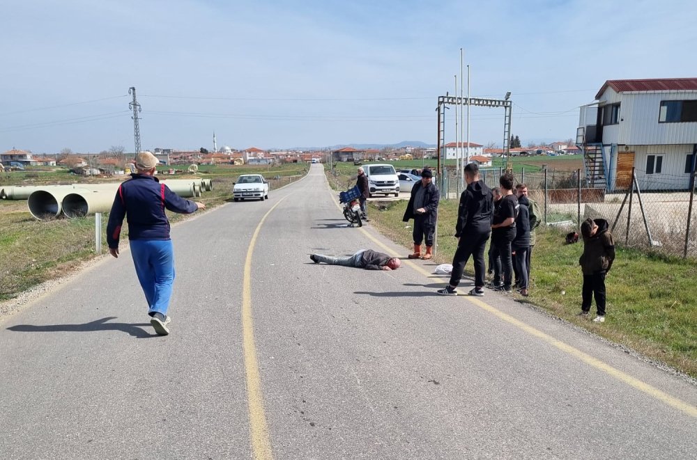 Motosiklet sürücüsü tankere çarptı