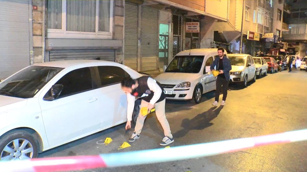 Motosikletle gelip ateş açtılar: 1 ölü, 1 yaralı