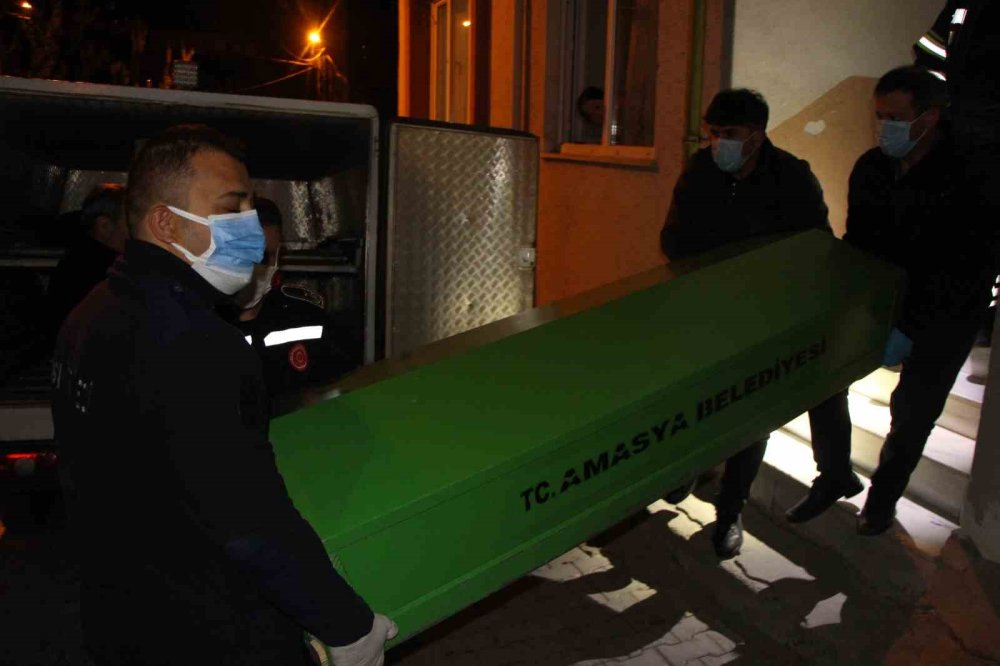 Ocaktan sızan gazdan zehirlenen kadın hayatını kaybetti