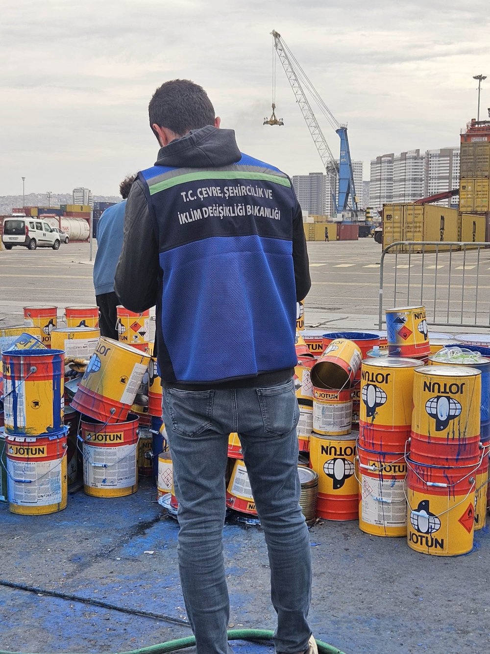 Denizi kirleten firmaya 8,3 milyon lira ceza