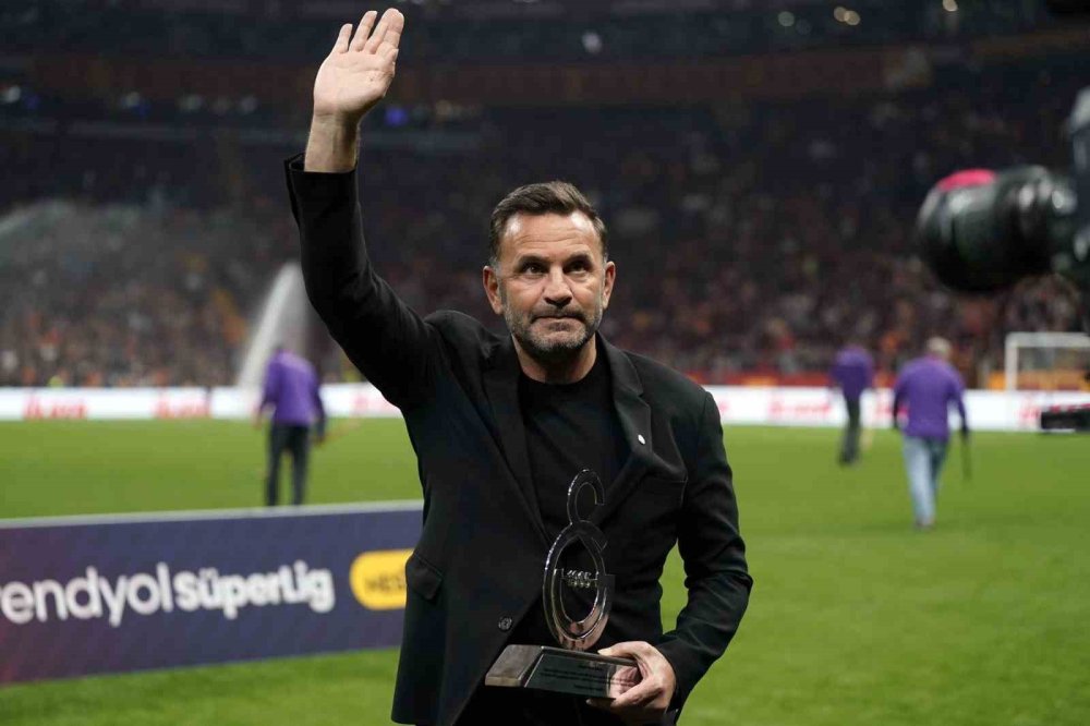 Okan Buruk’un dikkat çeken derbi karnesi