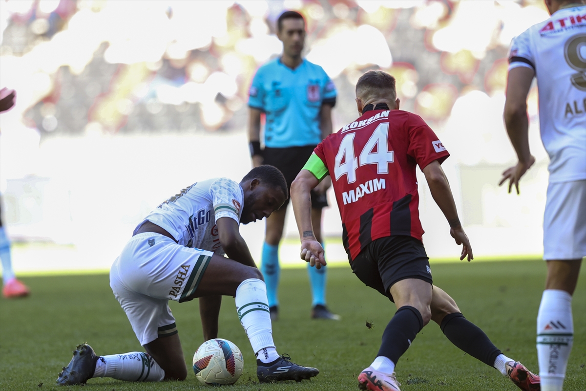 aa-20241027-36027364-36027363-gaziantep-fk-tumosan-konyaspor.jpg
