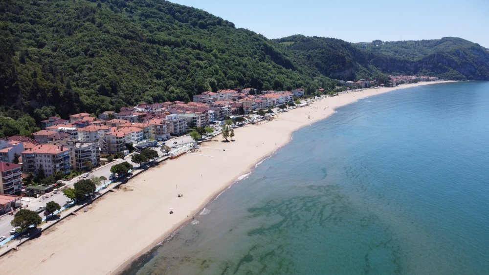 6 bin nüfuslu şirin ilçeye akın ettiler! Bayram rezervasyonları yüzde 90'a ulaştı