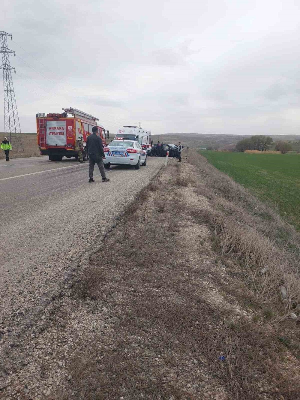 Konya yolunda hatalı sollama... 4 ölü, 3 ağır yaralı