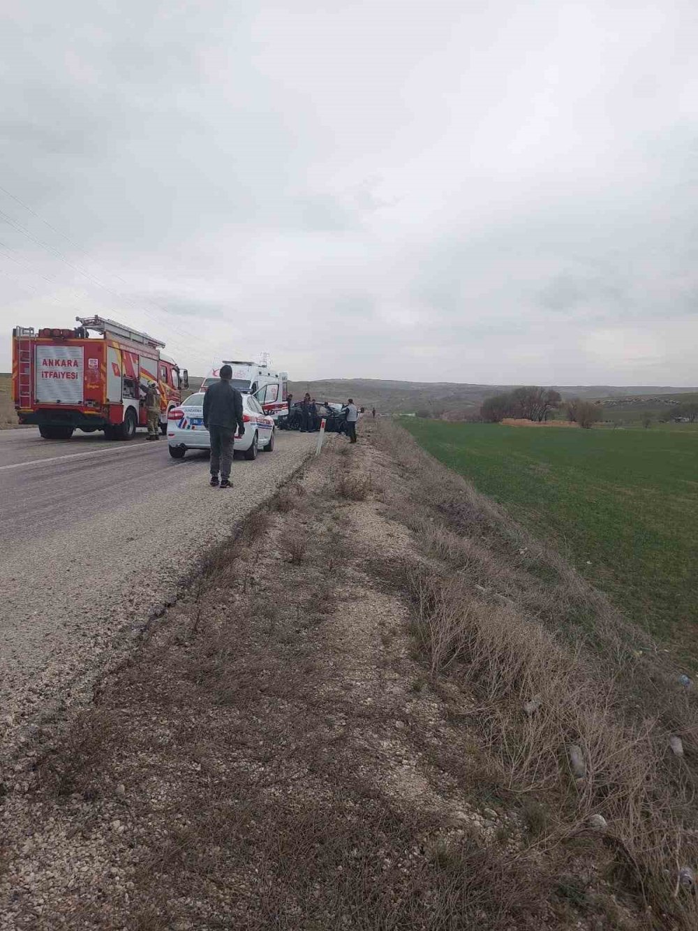 Konya yolunda hatalı sollama... 4 ölü, 3 ağır yaralı