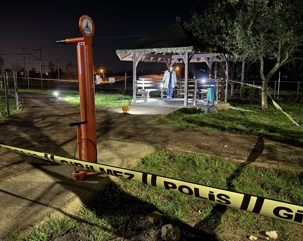 Parktaki tartışmada göğsünden vurulan kişi kurtarılamadı