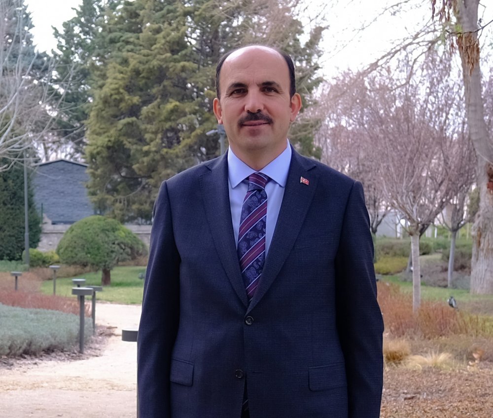 Başkan Altay'dan Konyalılara grafikli mesaj: 2 milyon 320 bin kişinin bu meseleyi dert etmesi gerekiyor