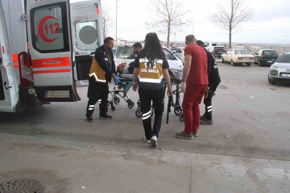 Konya’da otomobil 20 metrelik uçurumdan yuvarlandı: Aynı aileden 2 kişi öldü, 3 yaralı