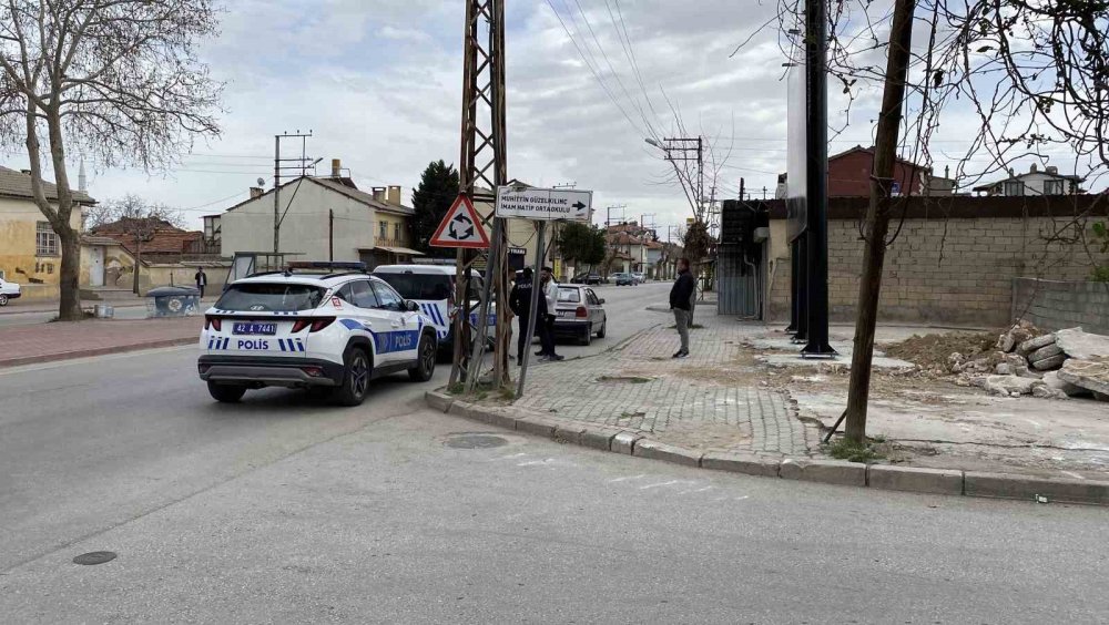 Konya'da sürücü ateş ortasında kaldı! Ensesinden vuruldu