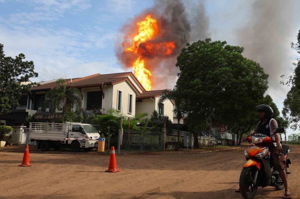 Malezya’da doğal gaz boru hattı patladı: 112 yaralı