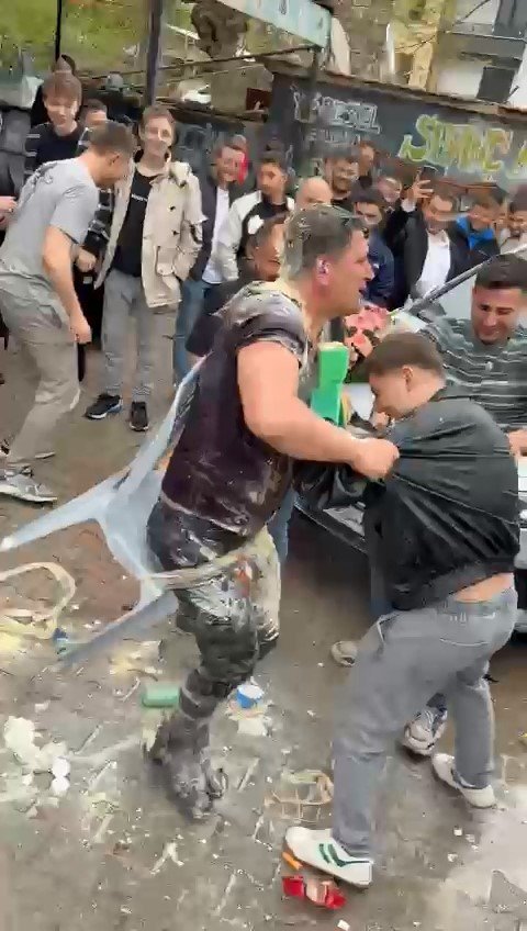 Ketçaplı mayonezli yumurtalı damat