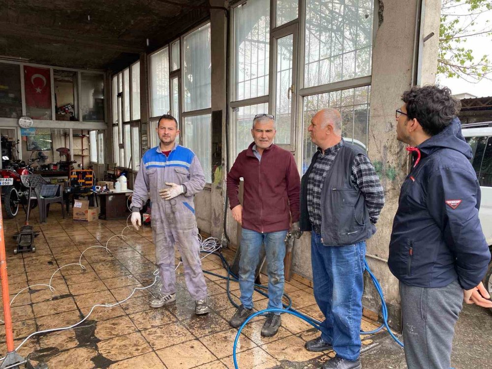 Çaldığı otomobille kuyumcu soydu, geri yerine bıraktı