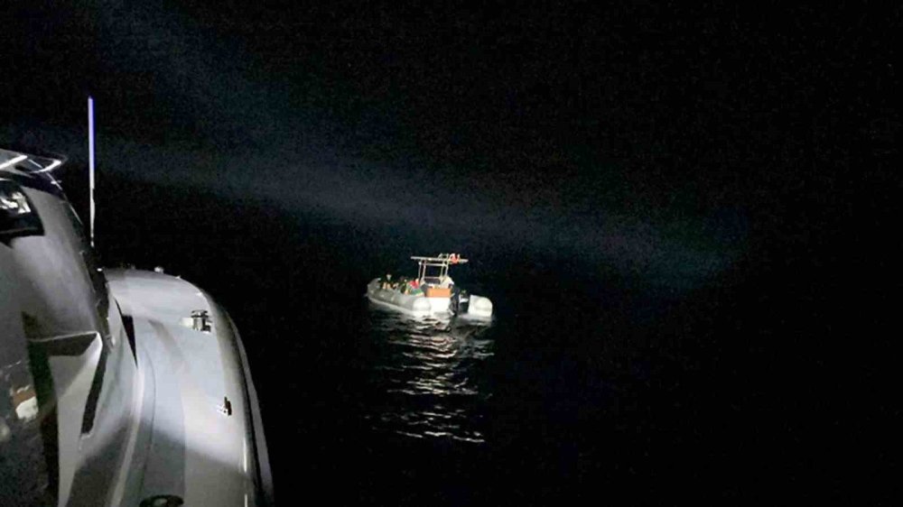 27’si çocuk 59 düzensiz göçmen Mobil Radara yakalandı