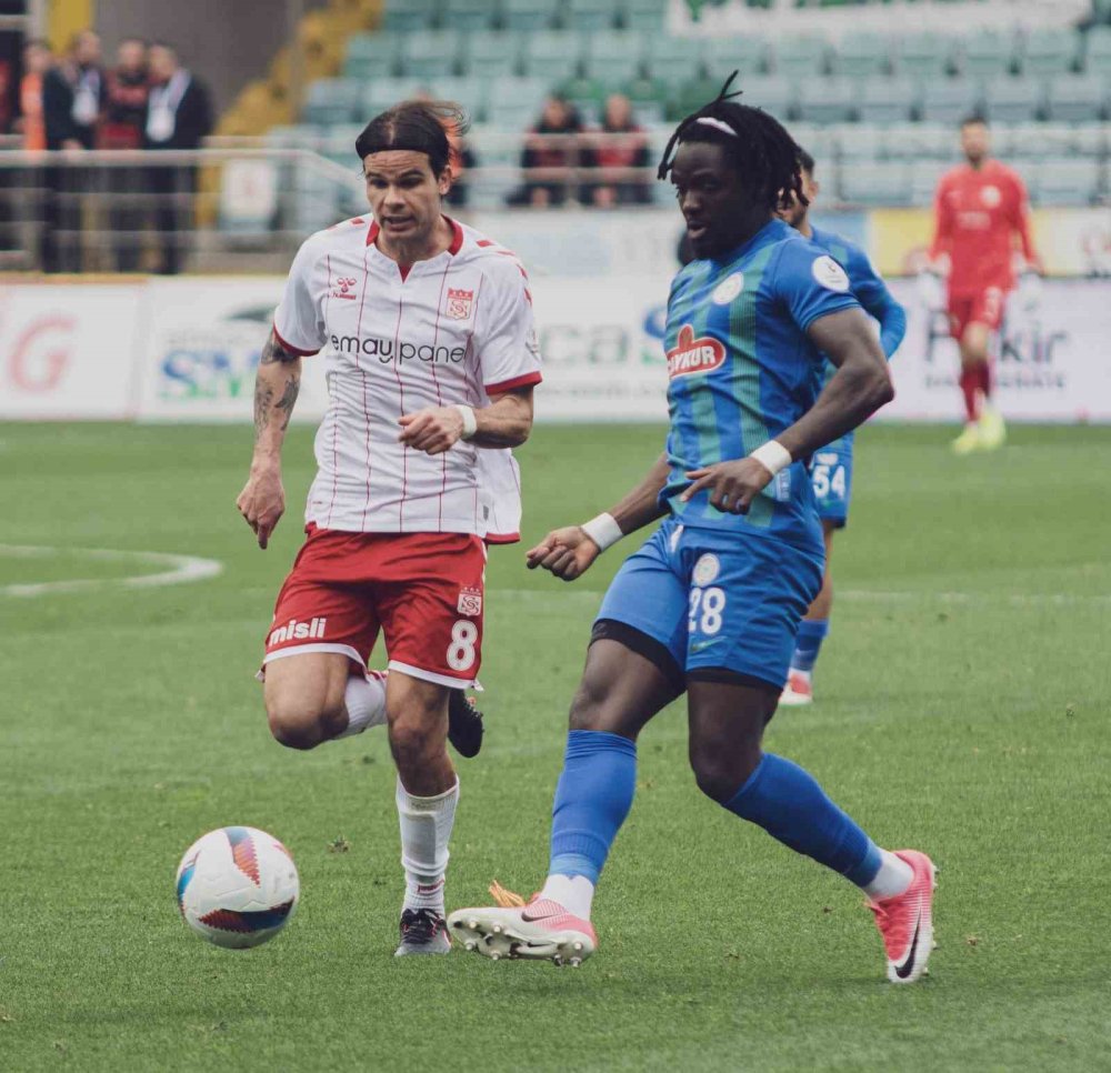 Küme düşme hattında kritik maç golsüz sona erdi