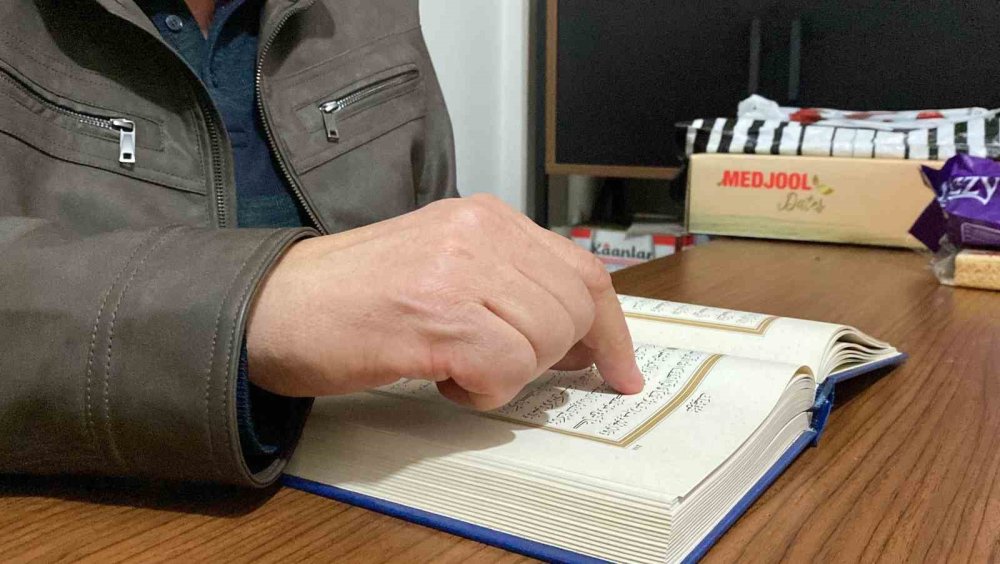 Konya'daki görme engelli hafız, hayata Kur’an-ı Kerim ile tutundu