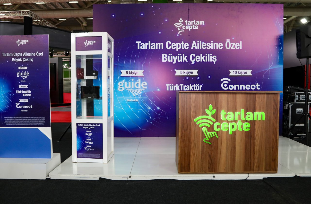 1744186875-new-holland-yeni-trakt-rleri-ve-tar-msal-ekipmanlar-yla-konya-tar-m-fuar-nda-1.jpg