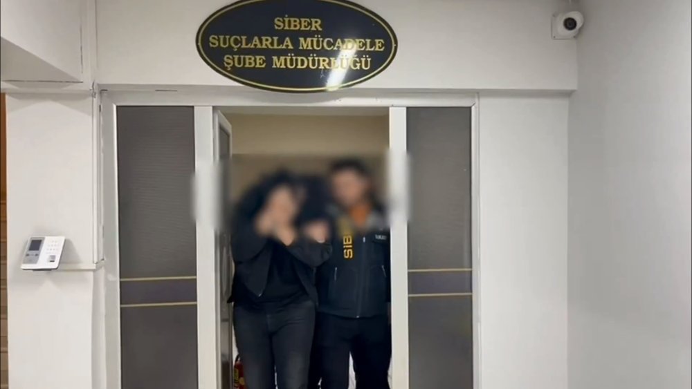31 ilde siber suçlulara operasyon... Yüzlerce gözaltı var