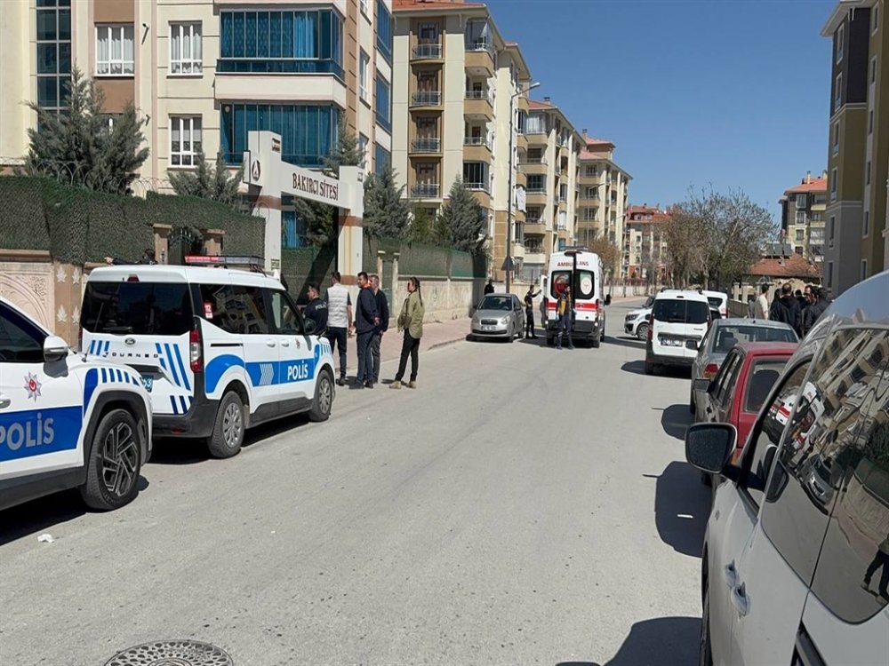 Konya'da eşini bıçaklayıp, intihara kalkışmıştı! Son dakika gelişmesi