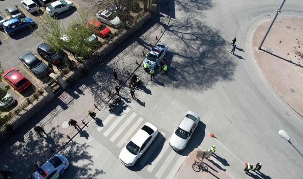 Konya'da motosiklet sürücülerinin bahaneleri pes dedirtti