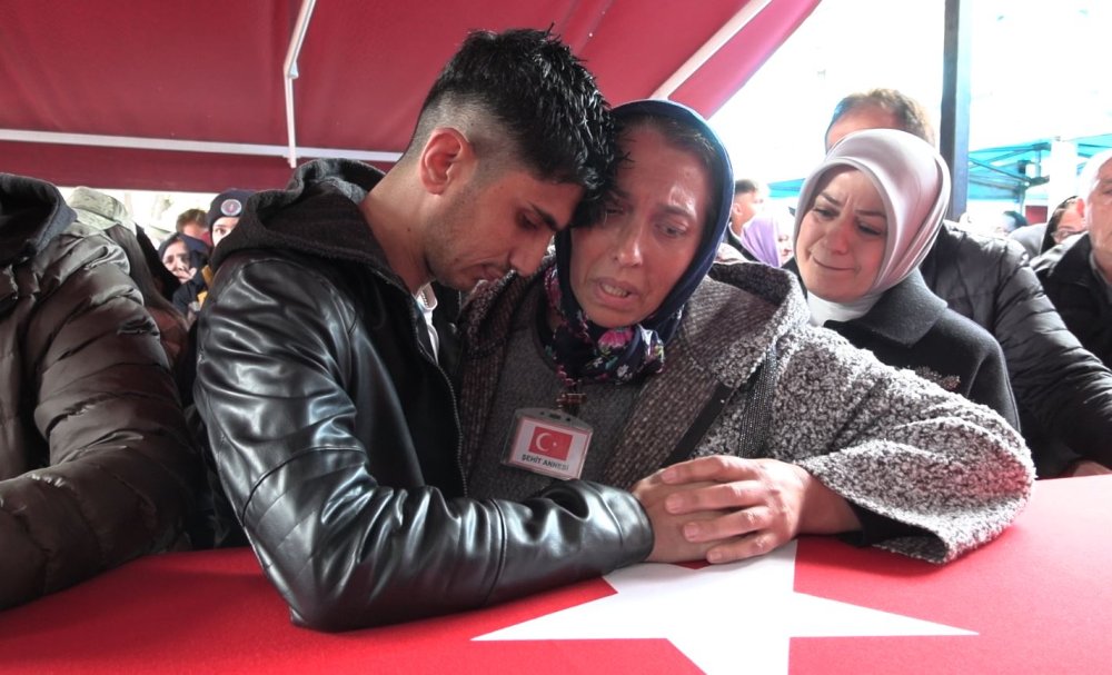 Pençe-Kilit şehidi Trabzon'da son yolculuğuna uğurlandı