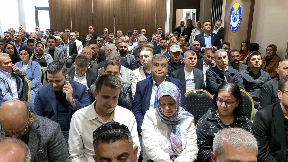 HAK-İŞ Konya’da toplantı düzenledi