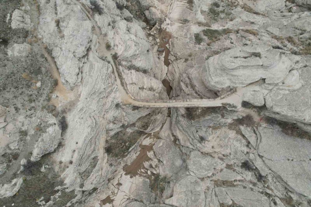 Türkiye’de sadece 2 tane, birisi Konya’da! Bu köprüden sakın geçmeyin