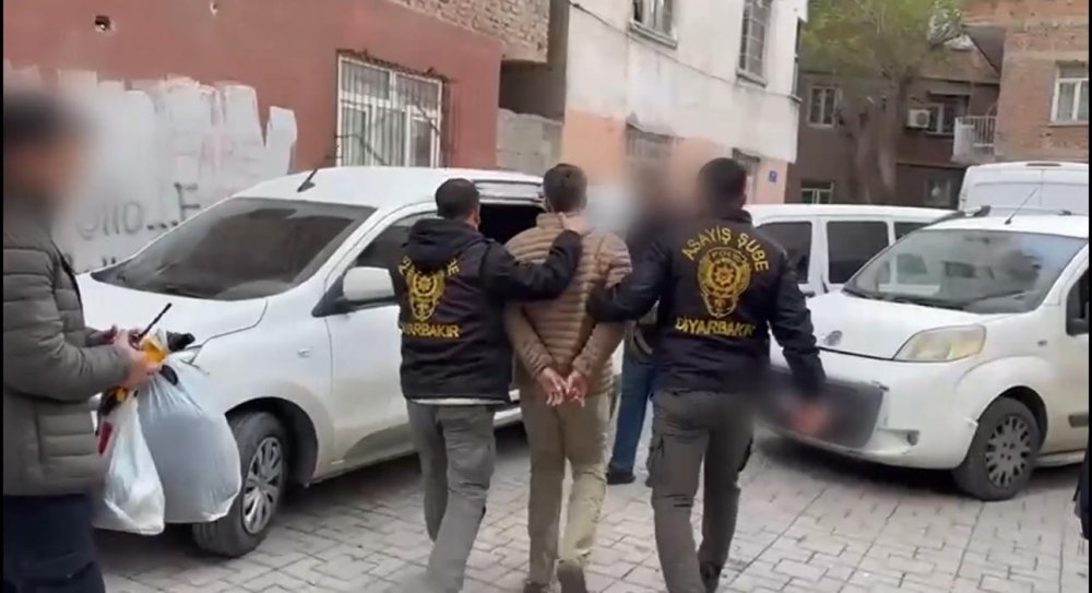 21 motosiklet çaldılar!