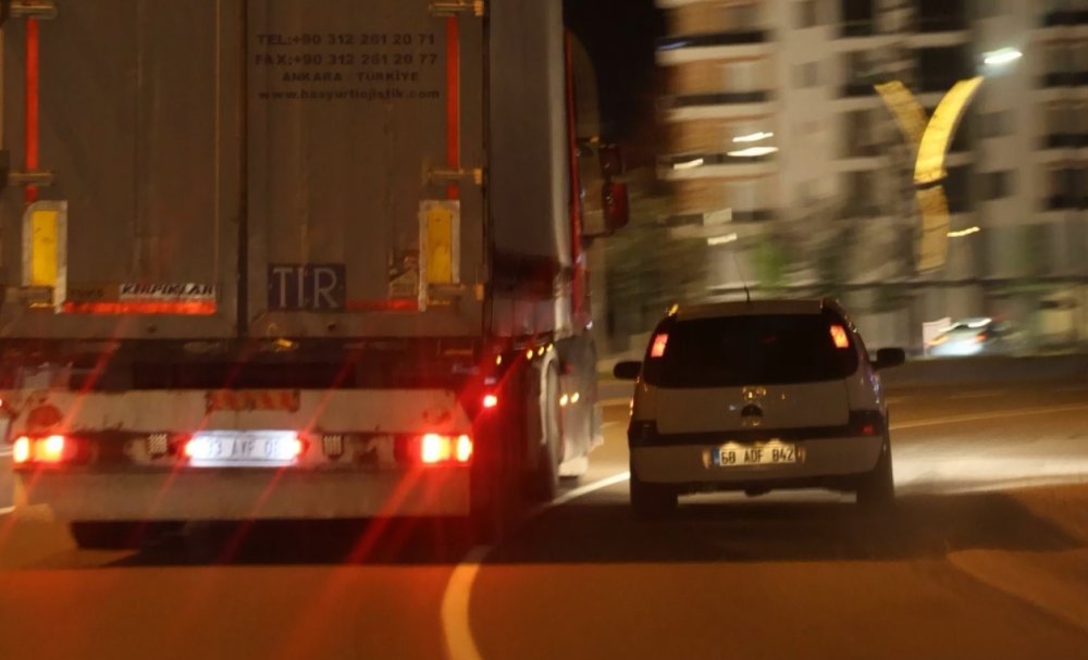 Film sahnelerini aratmayan kovalamaca! Nefesleri kesti