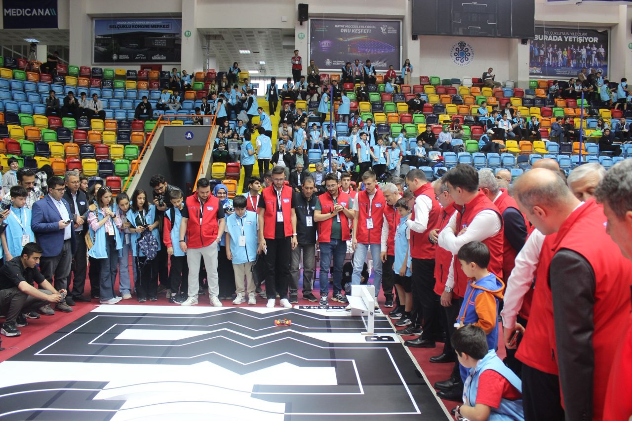 tekno-sel-2025-teknoloji-ve-robot-yarismasi-5.jpg