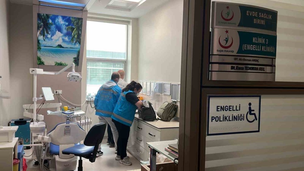 Konya yaşlı hastaların ayağına doktor geliyor