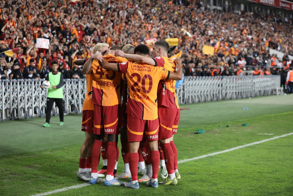 Ziraat Türkiye Kupası'nın sahibi Galatasaray