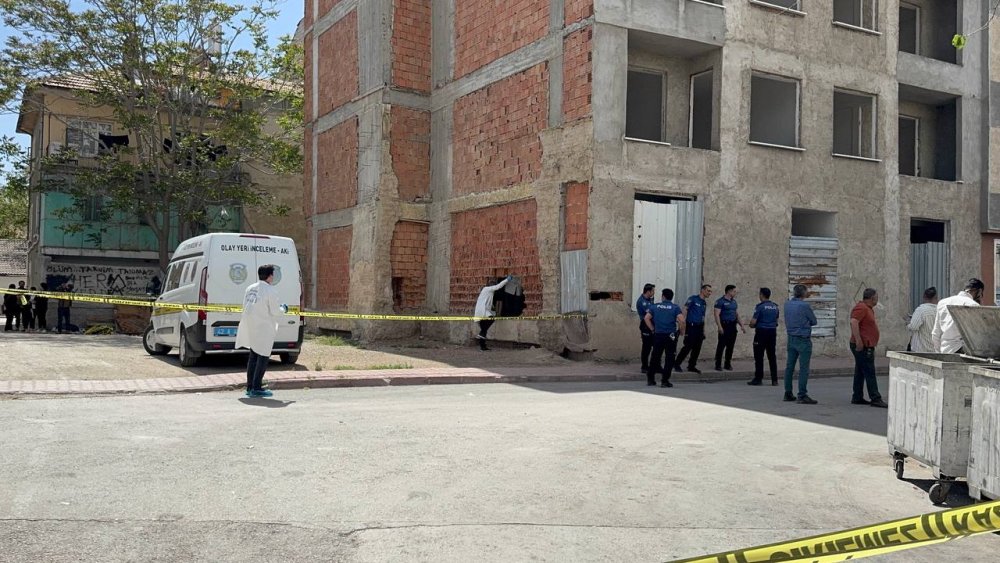 Konya'da merkezde inşaatta ceset bulundu... Kimliği belli oldu