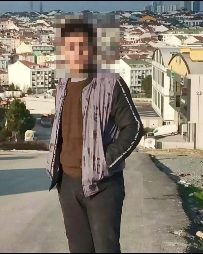 Boş arazide ölü bulundu