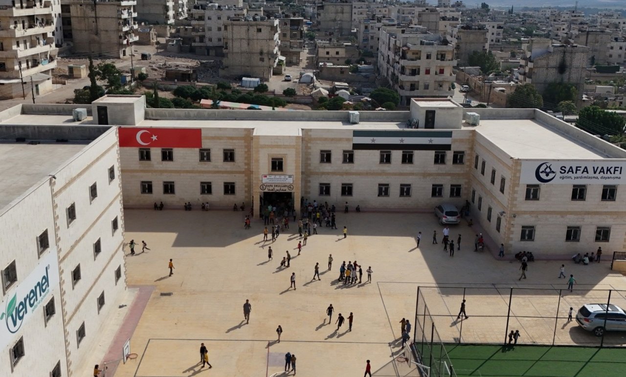 suriyedeki-yetim-okulu-konyadan-misafirleri-agirladi-1.jpg