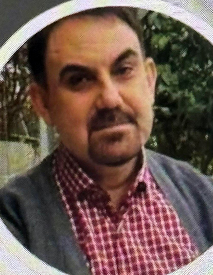 Emekli doktor evinde ölü bulundu