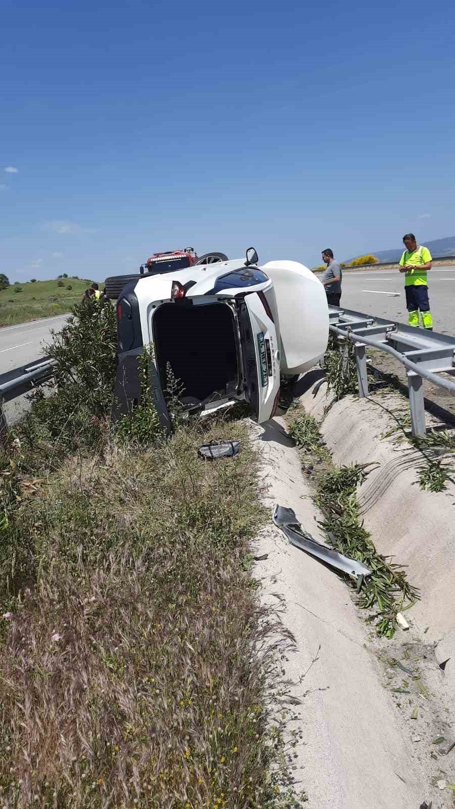 Kontrolden çıkan cip takla attı: 2 yaralı
