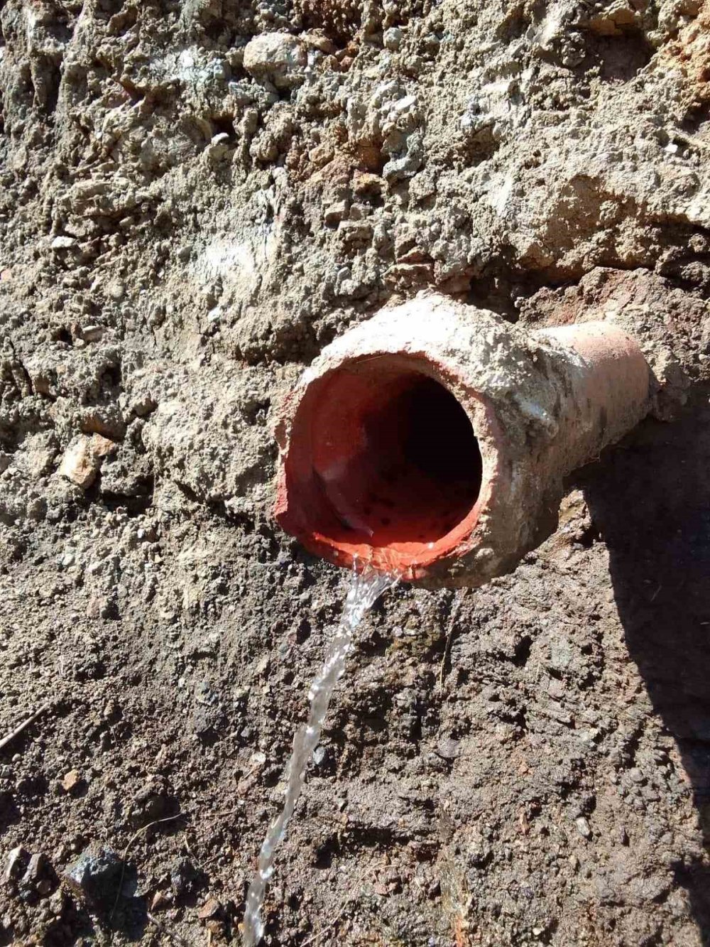 500 metrelik tarihi su hattı gün yüzüne çıktı