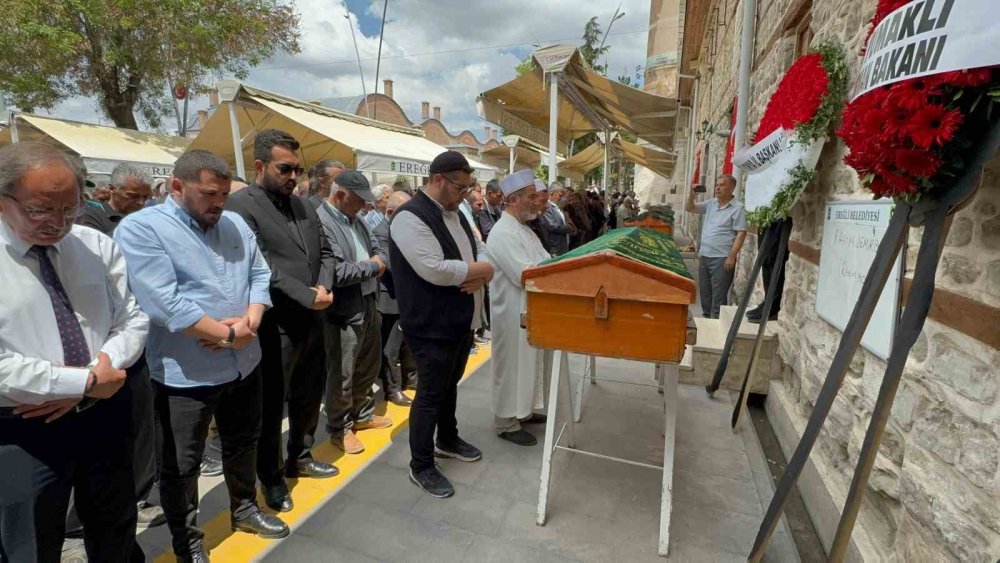 Konya’da tanınmış yüzü hayatını kaybetti